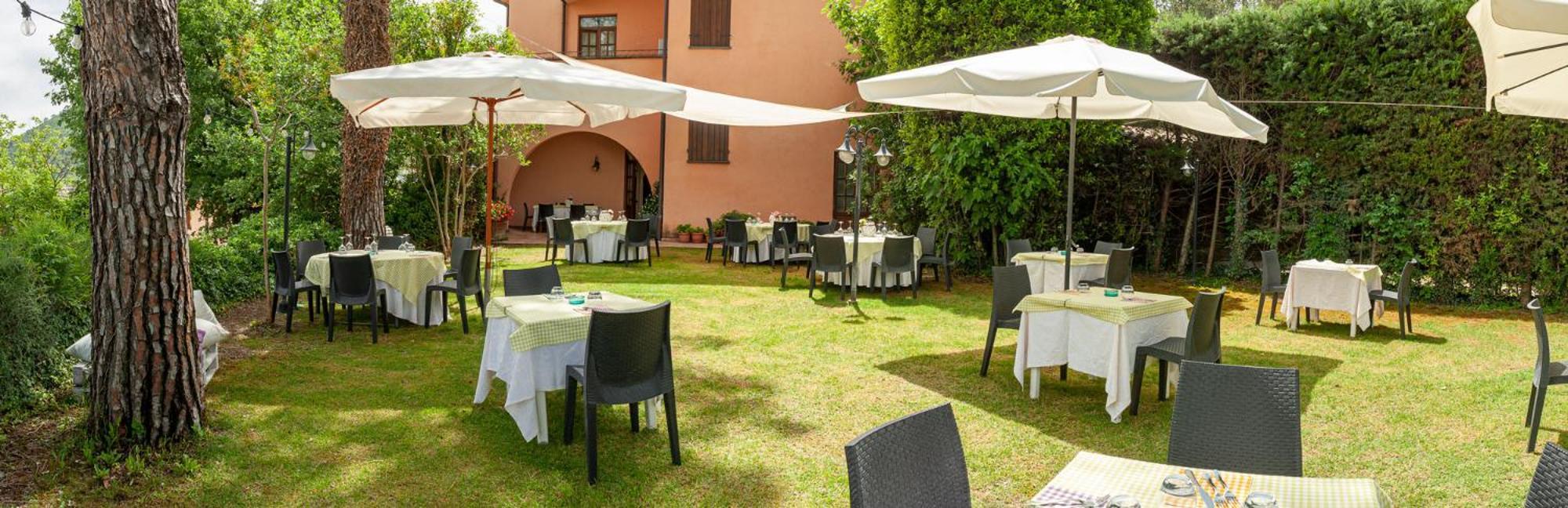 Hotel La Fattoria San Giovanni Di Baiano Exterior photo